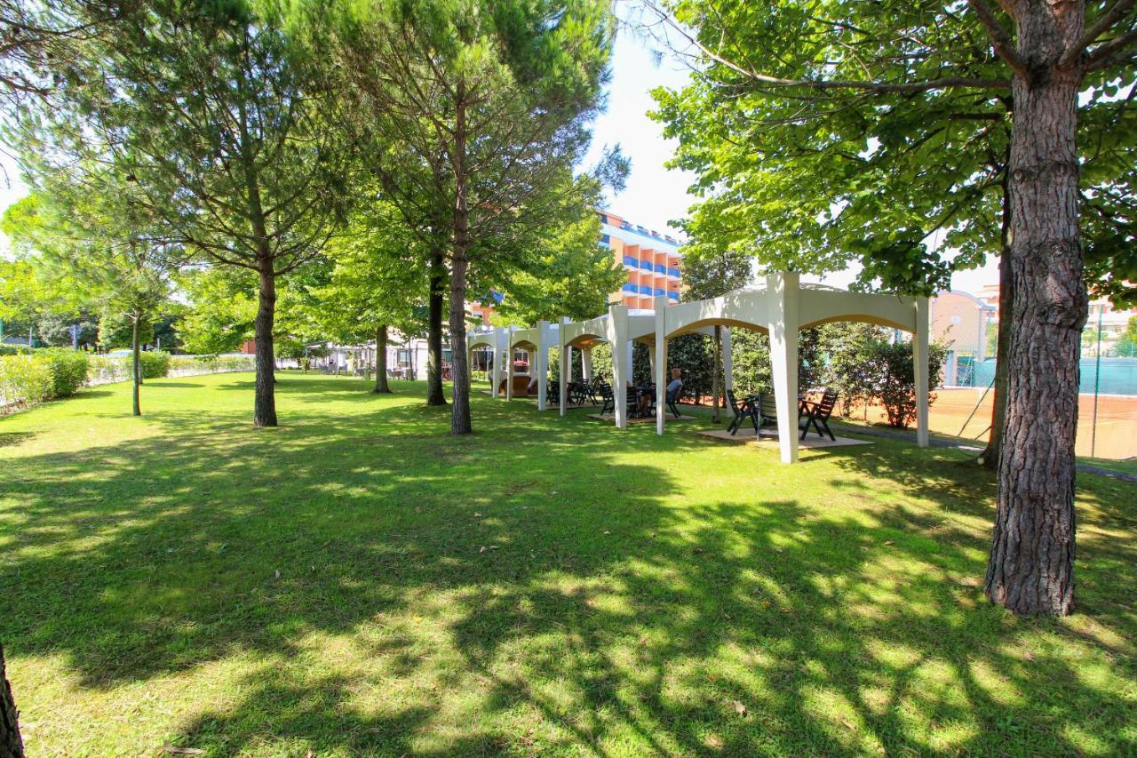 Grand Hotel Esplanada Bibione Dış mekan fotoğraf
