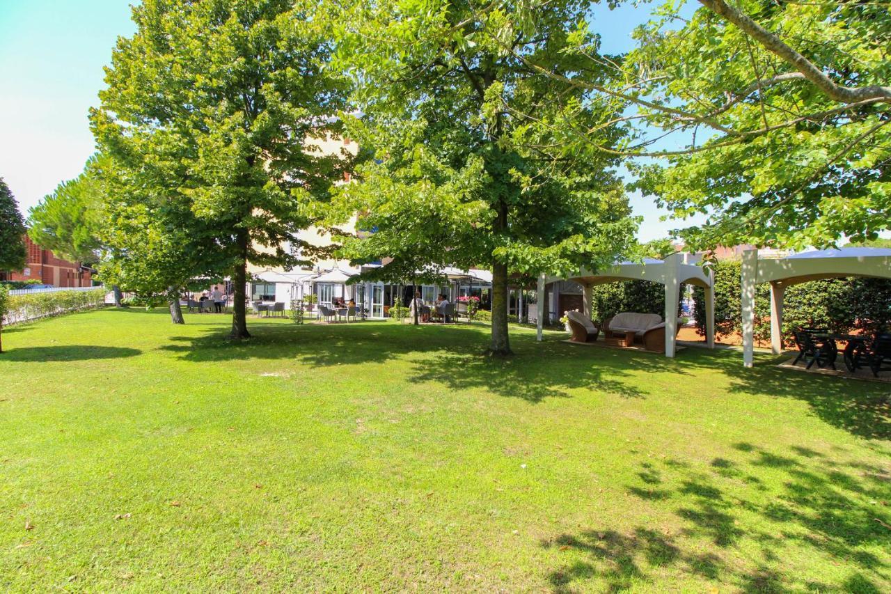 Grand Hotel Esplanada Bibione Dış mekan fotoğraf