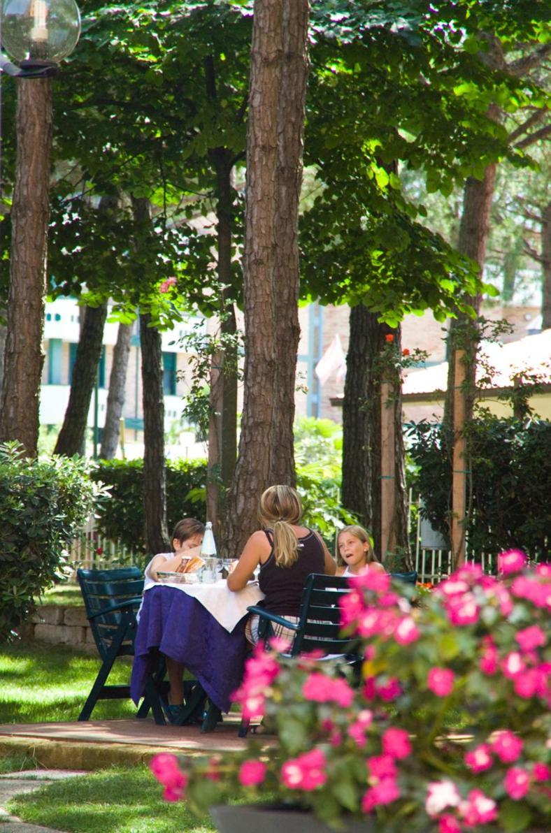 Grand Hotel Esplanada Bibione Dış mekan fotoğraf